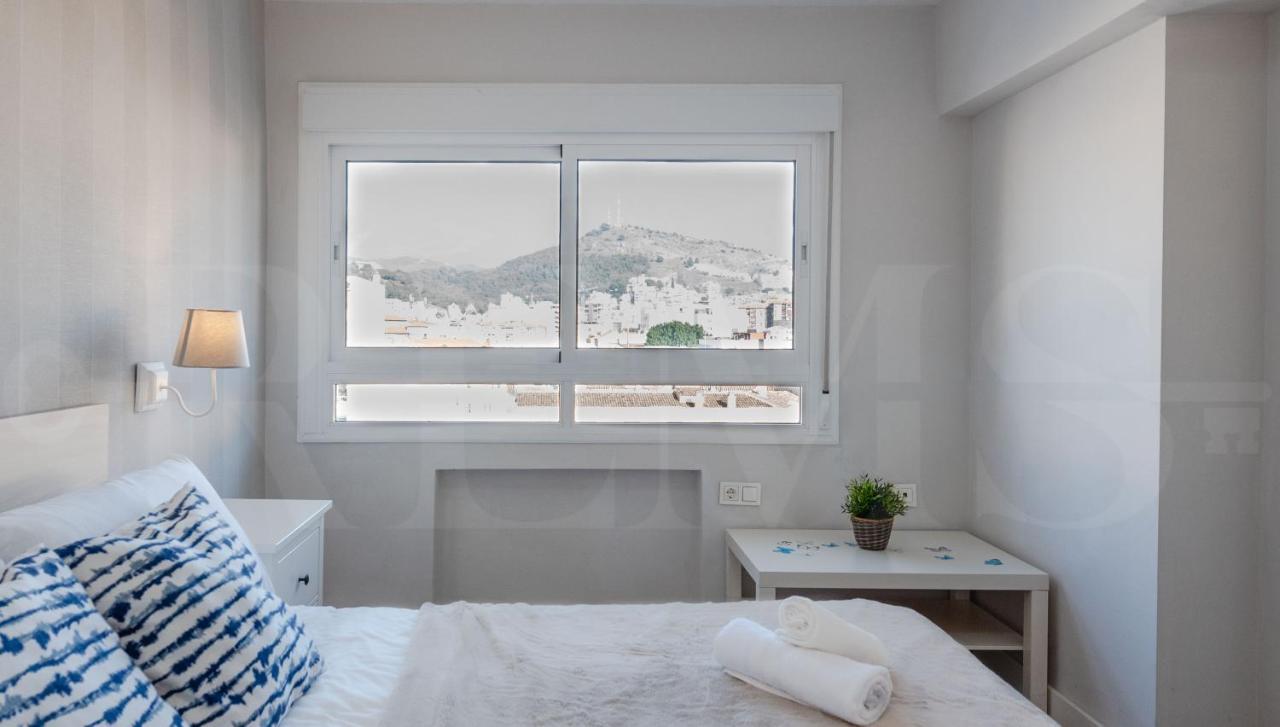 Spacious Apartment With A View - Historic Center By Rems Málaga Eksteriør billede